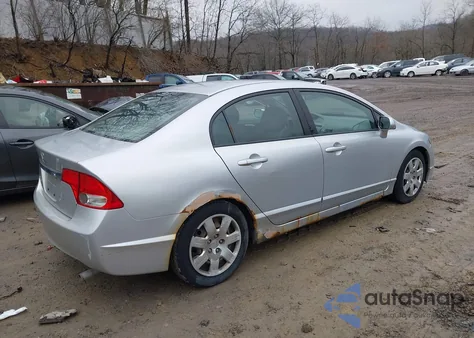 2010 Honda Civic Lx z USA, uszkodzony, nr VIN 2HGFA1F5XAH310056